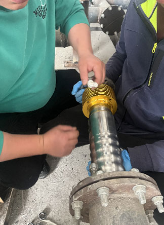 上上電纜公司現場安裝圖示